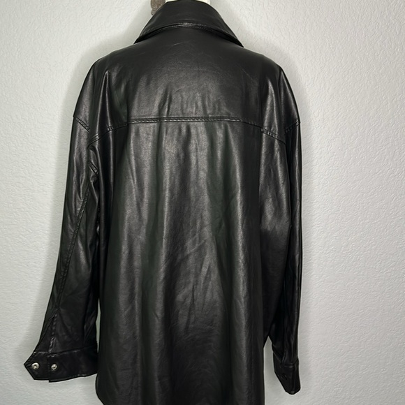 Wild Fable Women’s Black Faux Leather Snap Front Jacket Oversized Design XL - Picture 6 of 11